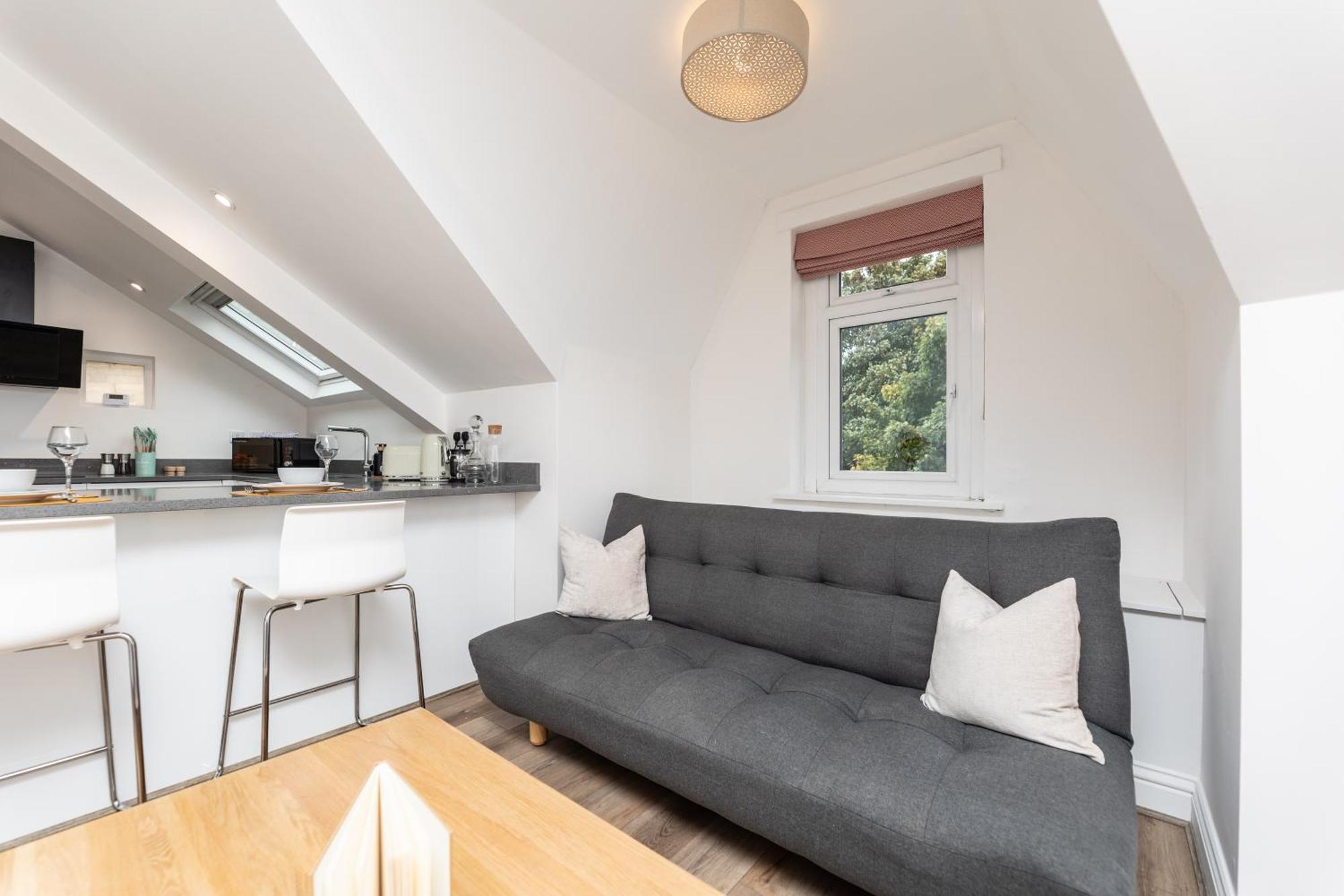 Appartamento Beautiful Loft Flat In Oakwood Leeds  Esterno foto