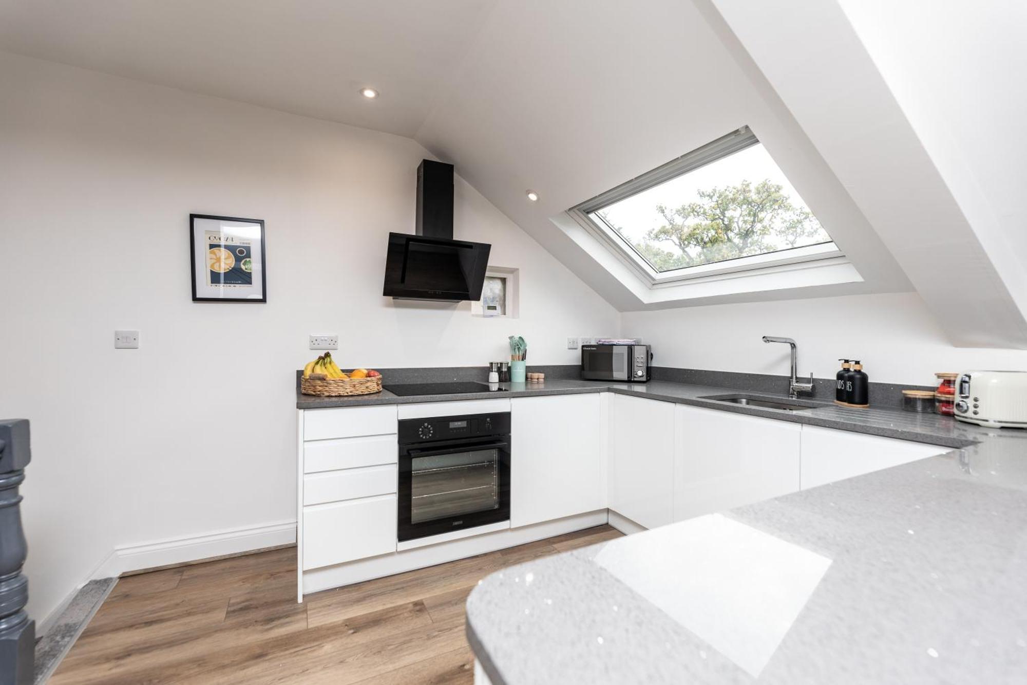 Appartamento Beautiful Loft Flat In Oakwood Leeds  Esterno foto